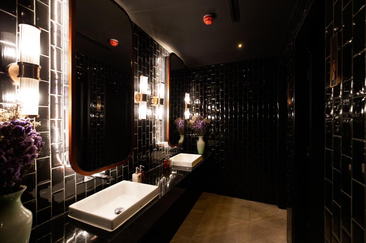 The Gravitique Hotel Khaosan Bangkok Buitenkant foto