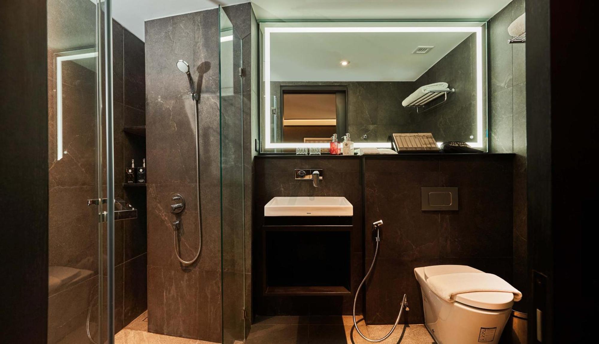 The Gravitique Hotel Khaosan Bangkok Buitenkant foto