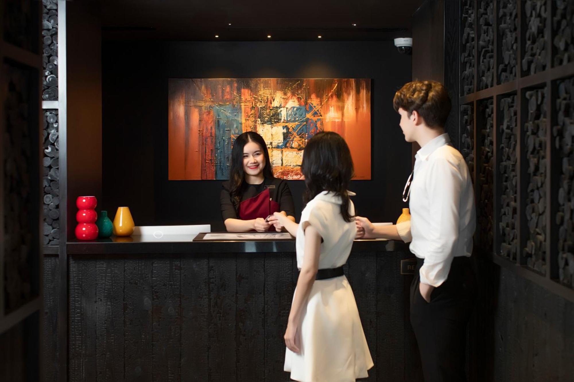 The Gravitique Hotel Khaosan Bangkok Buitenkant foto