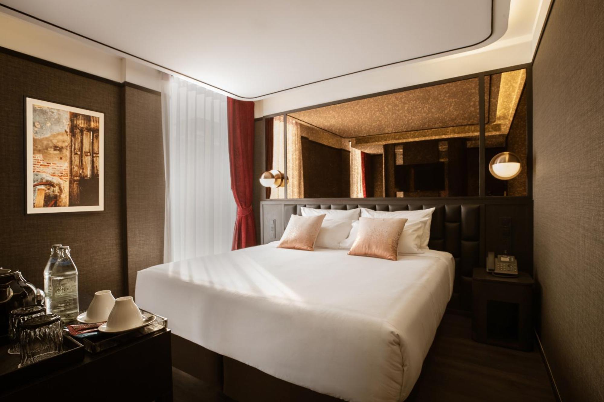 The Gravitique Hotel Khaosan Bangkok Buitenkant foto